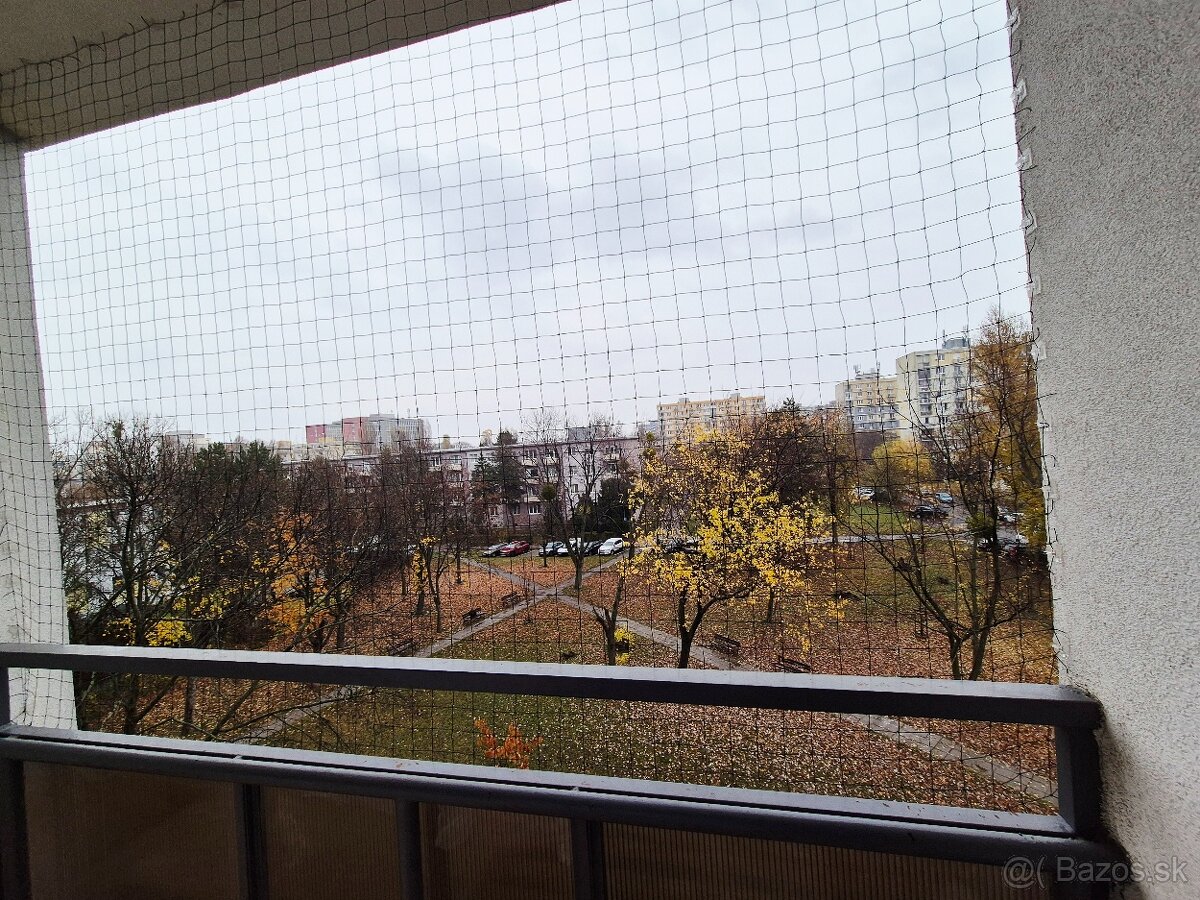 BEZ PROVÍZIE- 2 izbový byt pri Štrkoveckom jazere na Moldavs - 3