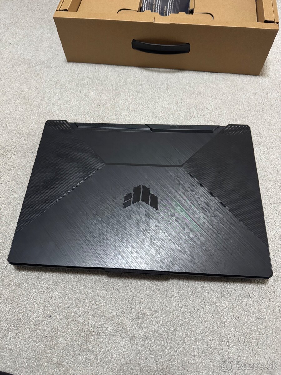 Asus TUF Gaming F15 herný notebook - 3