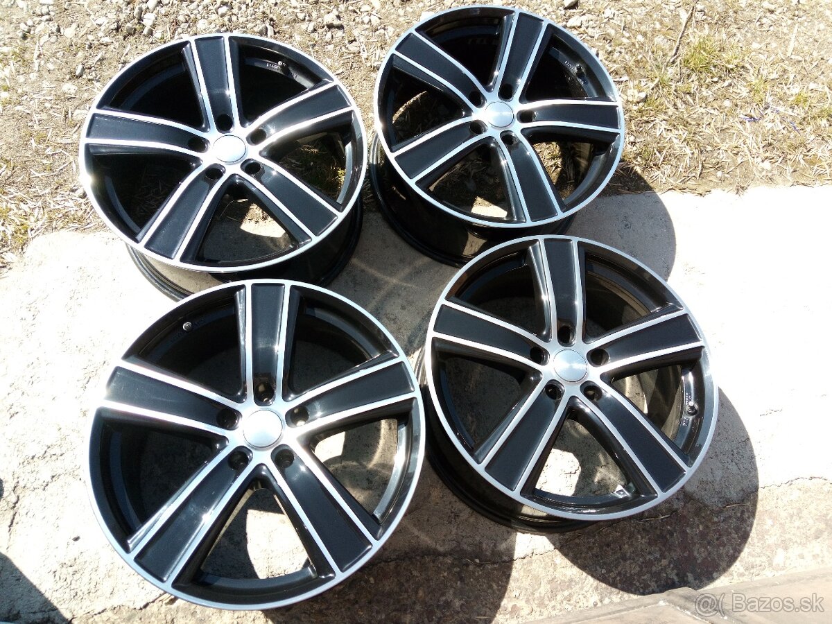 R19 5x120 Dezent - 3