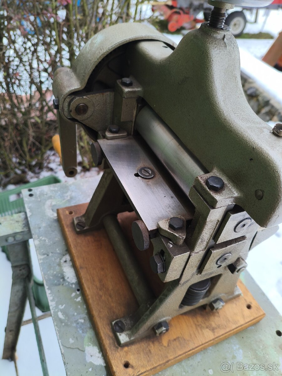 Ručný štiepací stroj na kožu, useň a iné materiály - 3