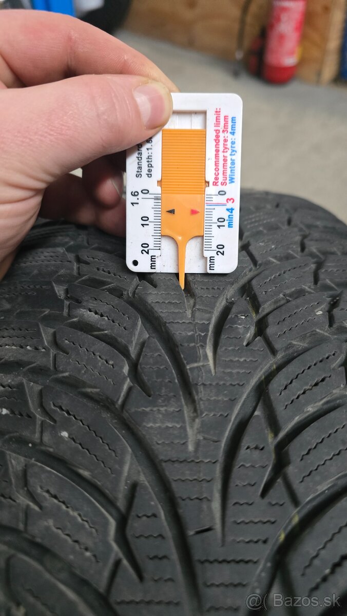 Nokian 205/55 R16 - 3