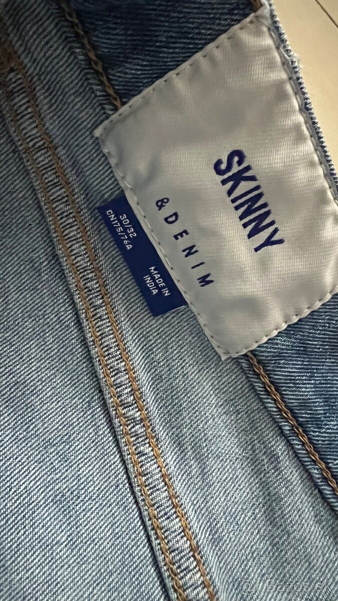 Chlapcenske rifle H&M - 3