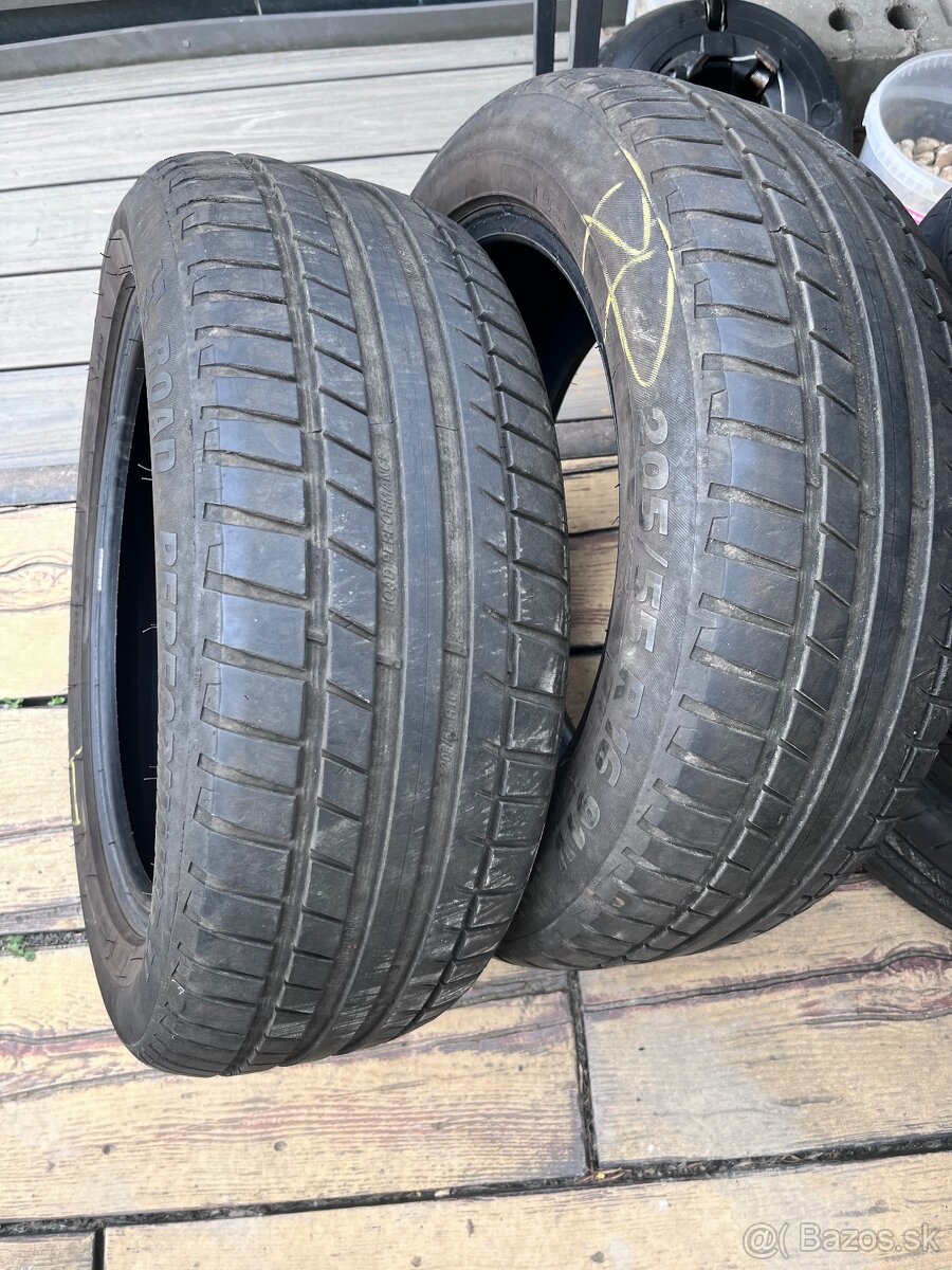 Predám letné pneumatiky 2ks - 205/55 R16 - 3