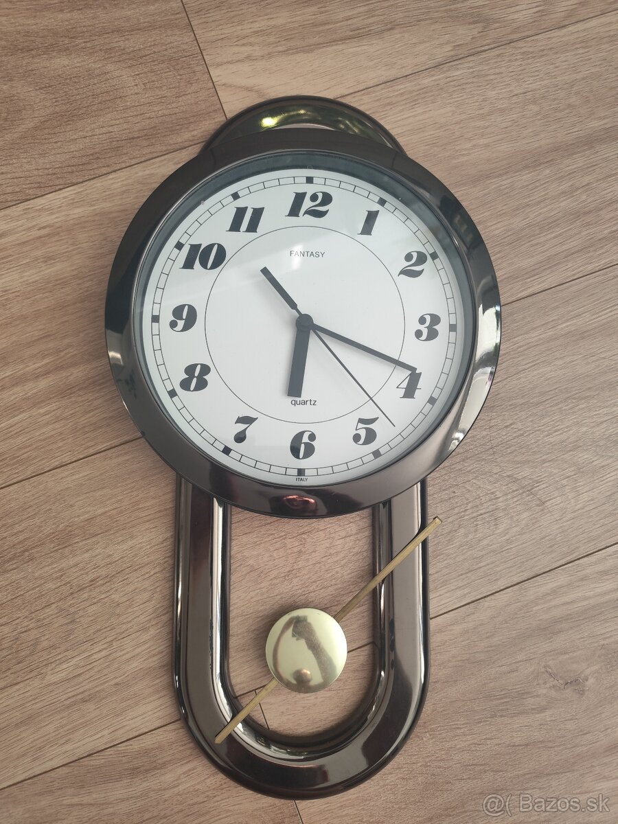 Hodiny, telefóny - 3