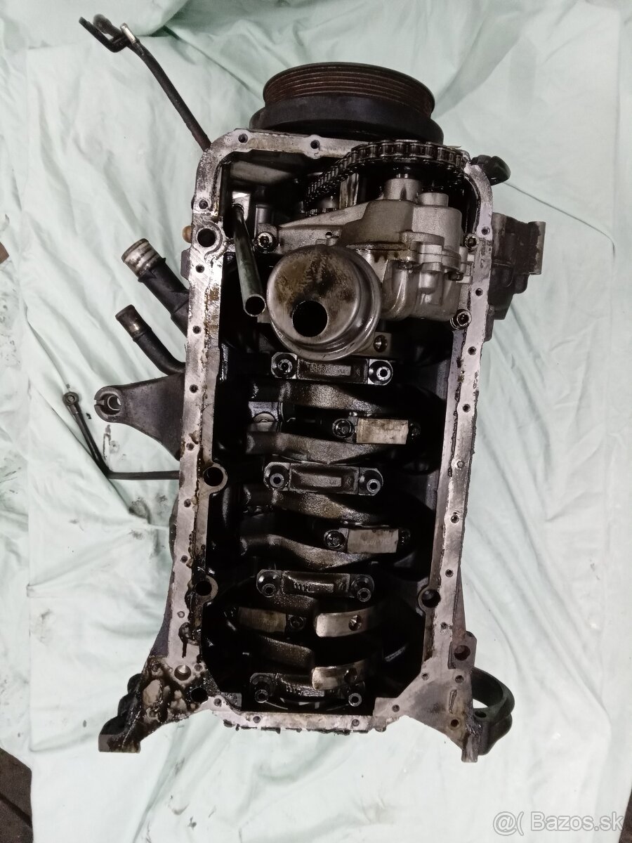 Blok motora Ssangyong Kyron 2.0Xdi Diesel so závitom - 3