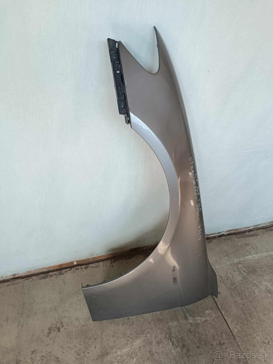 BMW E65 facelift blatník, chladič klími, oleja, hadice - 3