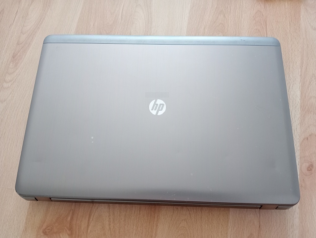 predám ntb HP / Intel core i3 / 4gb ram / ssd disk / HDMI- - 3