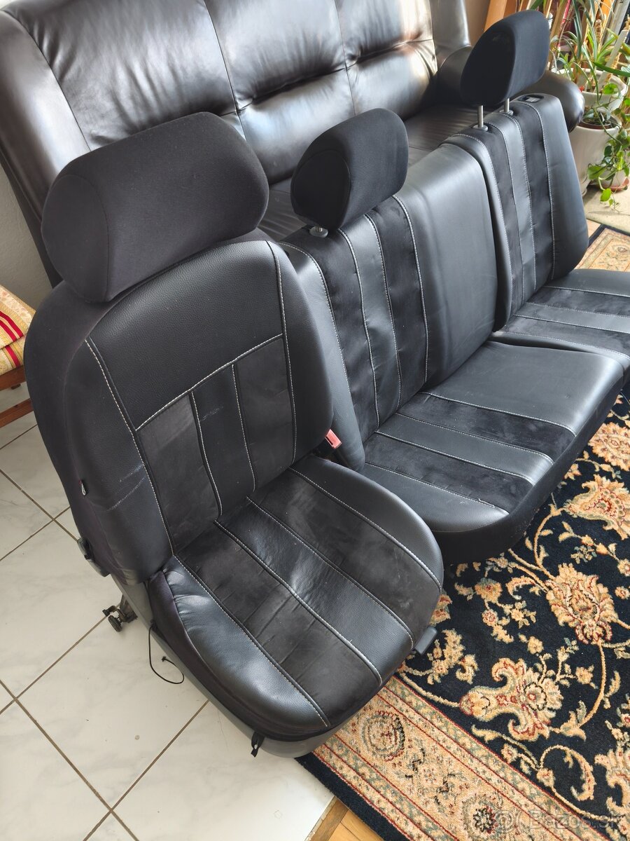 Sedačky s poťahmi Škoda Octavia 1 - 3