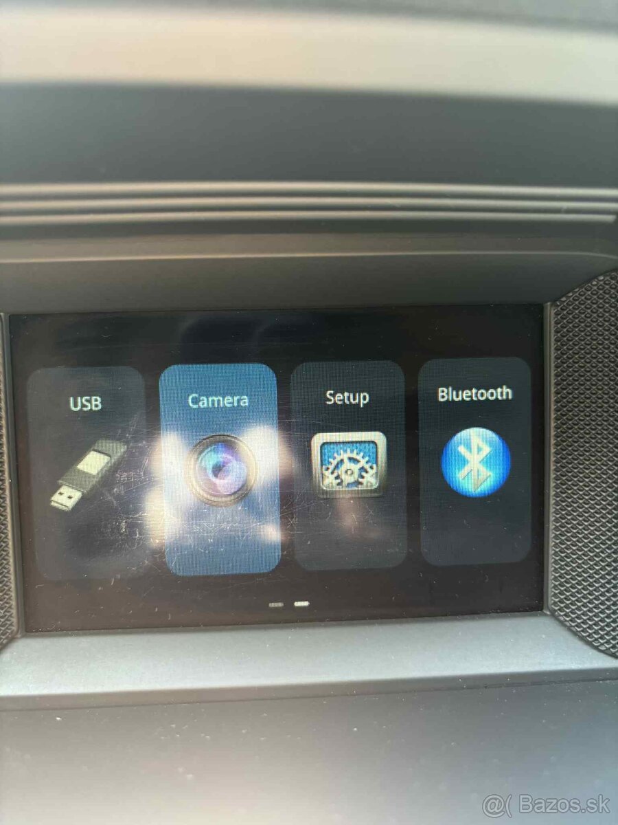 Mercedes CarPlay & Android Auto - 3