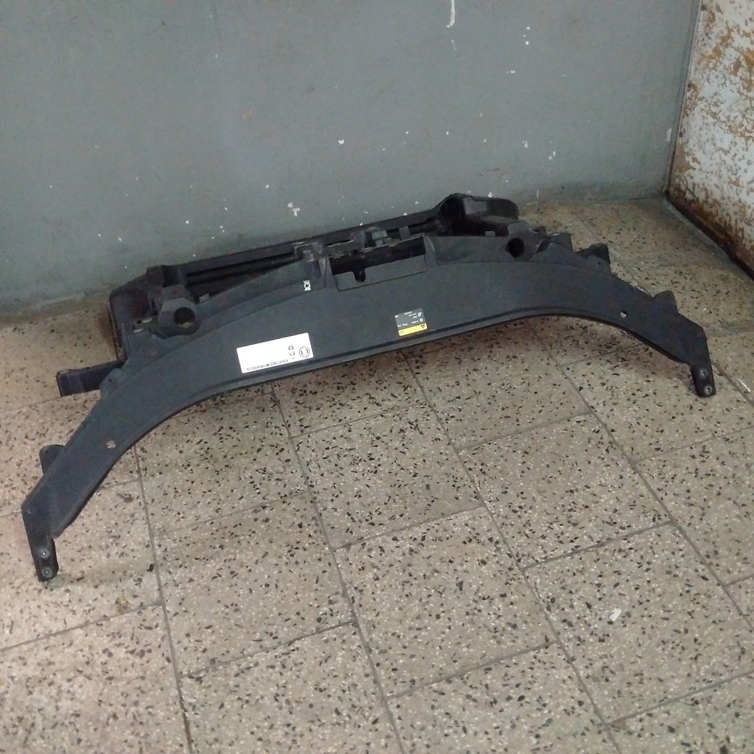 chladicova stena chladicovka vw passat b7 3aa - 3