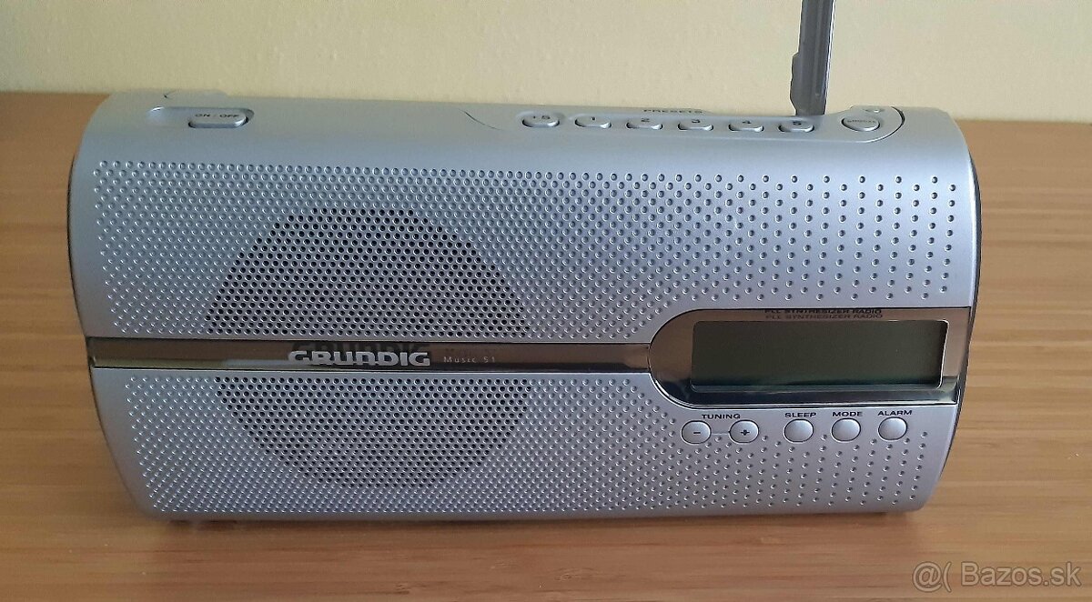 Rádio GRUNDIG Music Boy 51 - 3