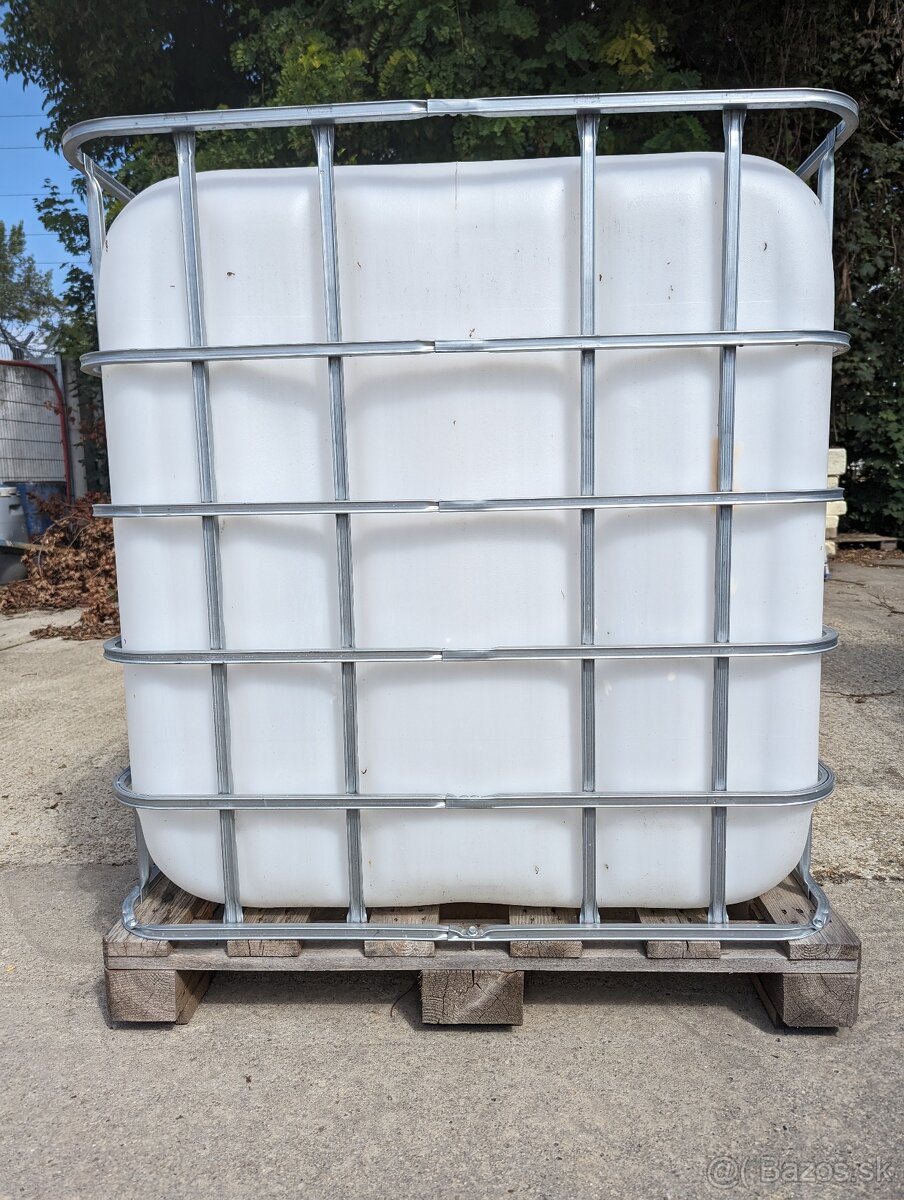 Predám 1000l IBC kontajner - 3