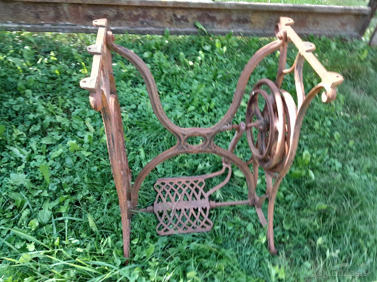 SINGER - 3