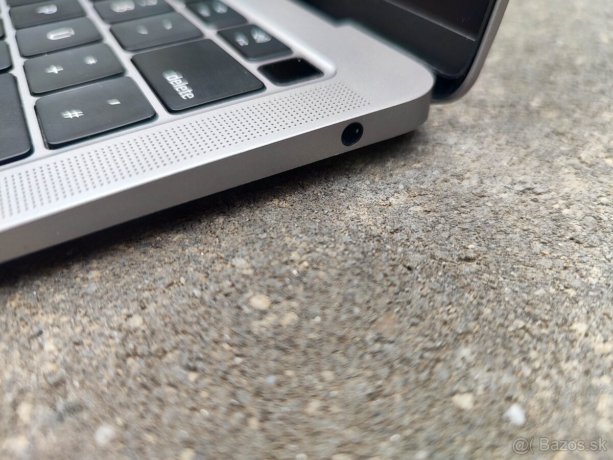 MacBook Air 13” 2019 Retina i5 - 3