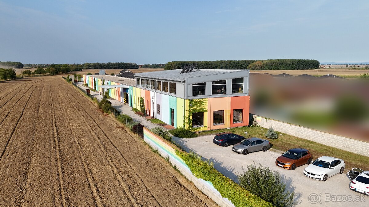 Areál v obci Opoj iba 10 km od Trnavy - 3