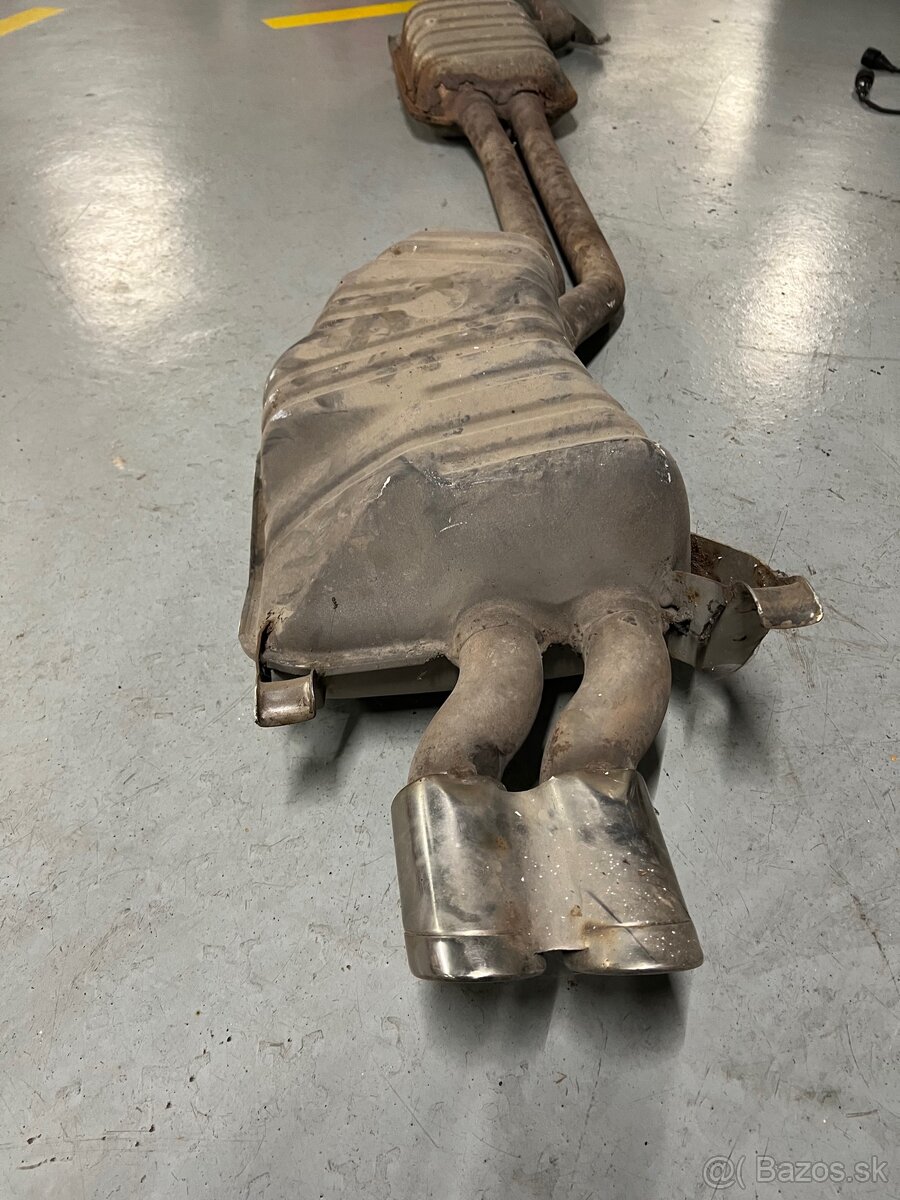 Výfuk Audi S2 D2 2001 - 3