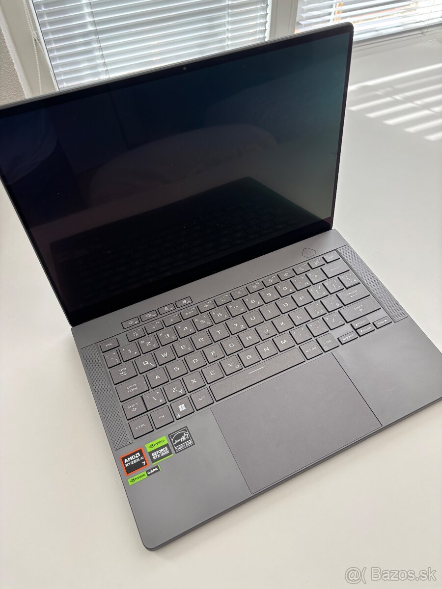 ASUS ROG Zephyrus G14 - 3