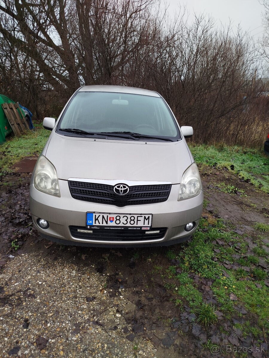 Toyota corolla verso - 3