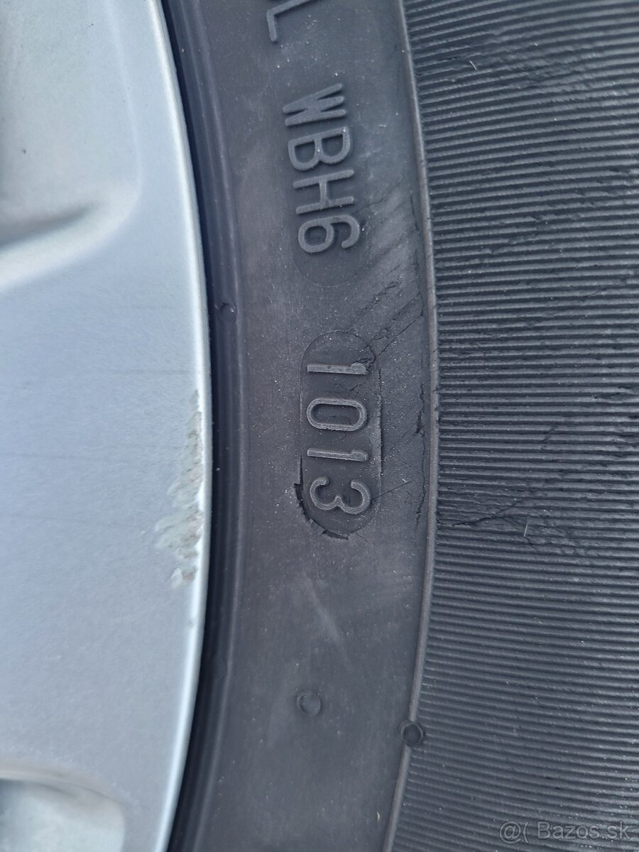 Honda CR-V 225/65 R17 - 3