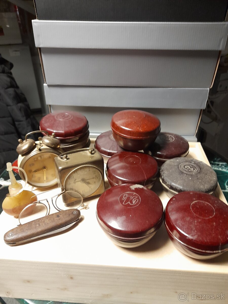 RETRO 2 rôzne zo zbierky TOP - 3