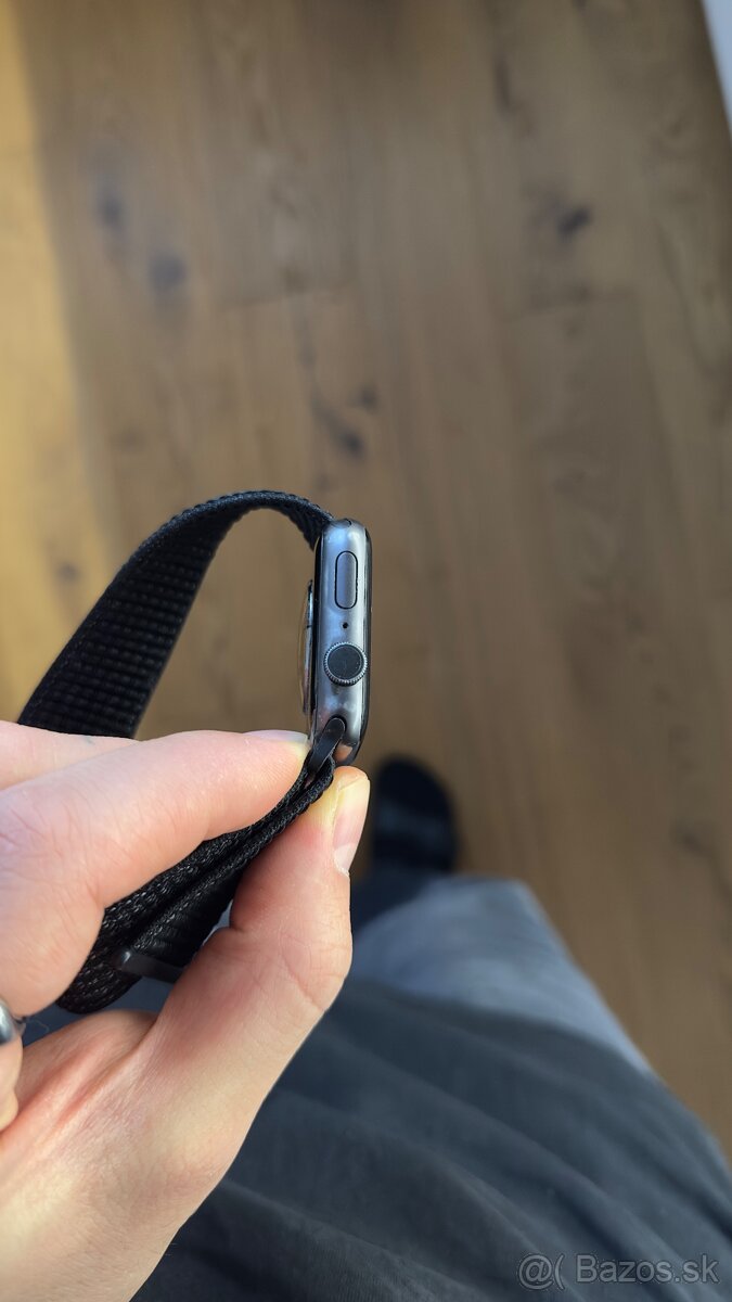 Apple Watch Series 5 Nike Edition - 3