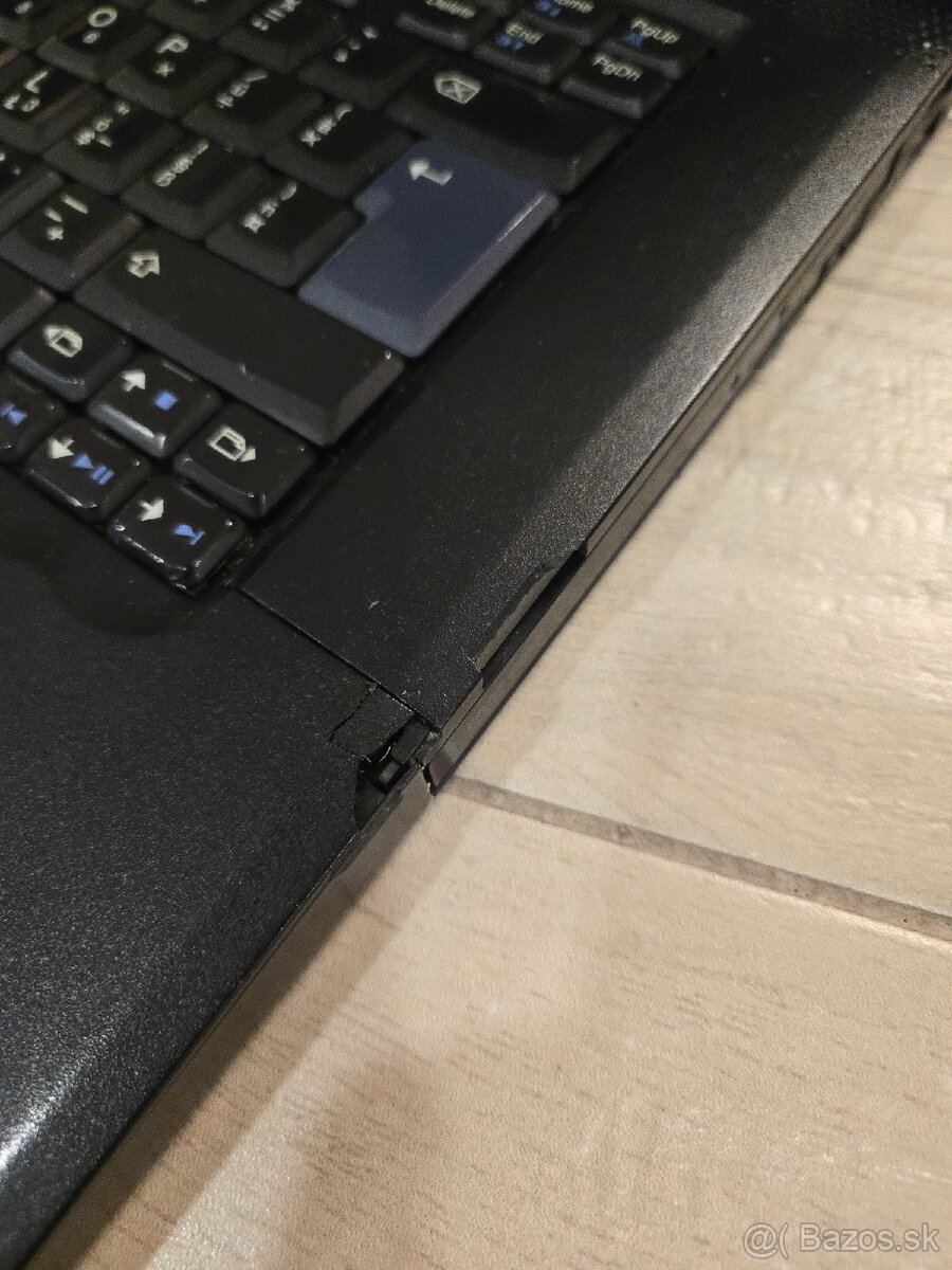 Lenovo ibm thinkpad t61p nefunkcny - 3