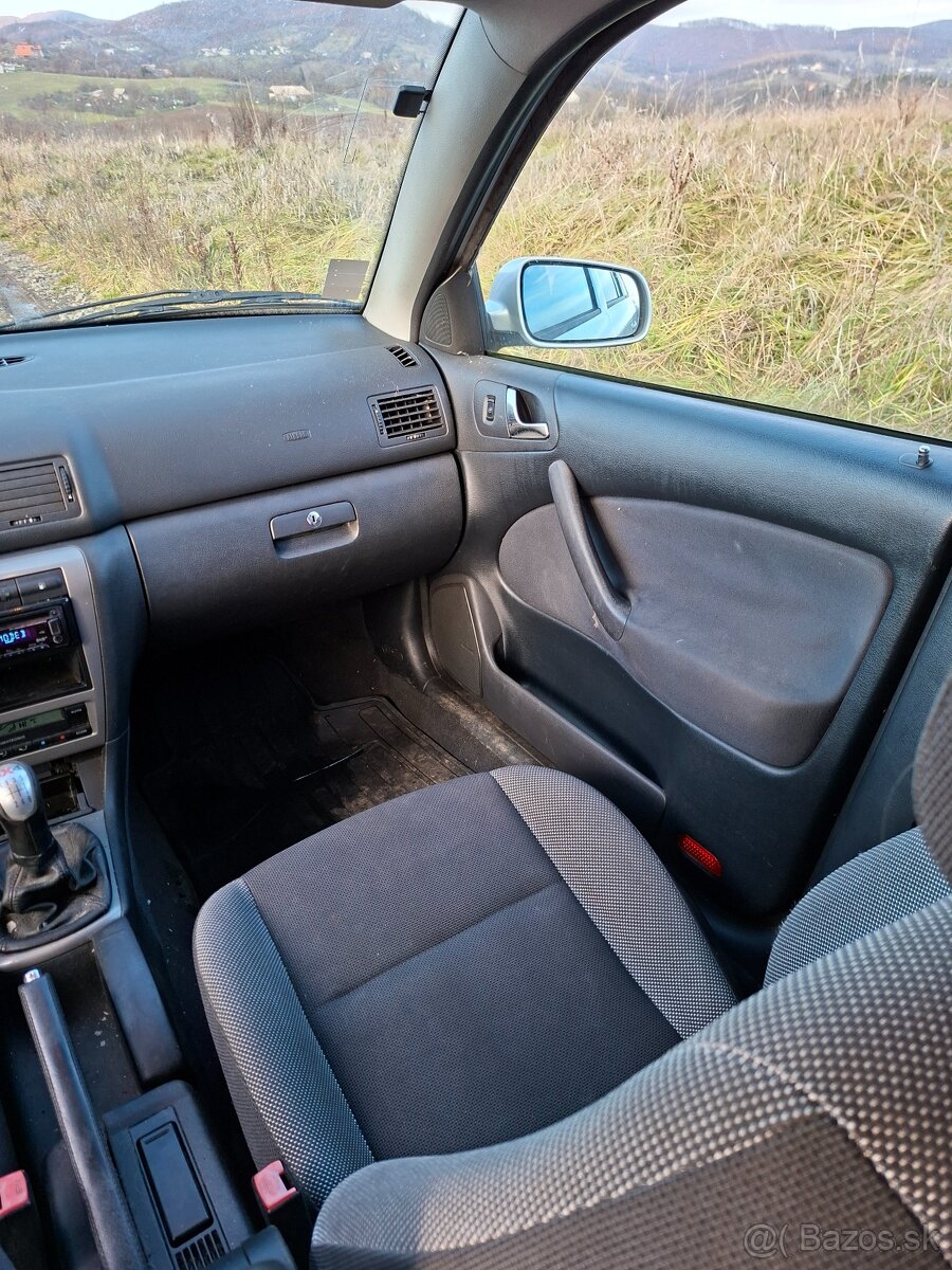 sedacky Skoda OCtavia kombi vyhrievane - 3