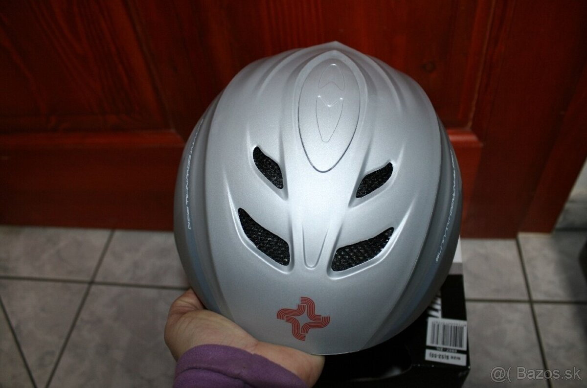 lyžiarska prilba Sumit 52 do 55 , nova - 3