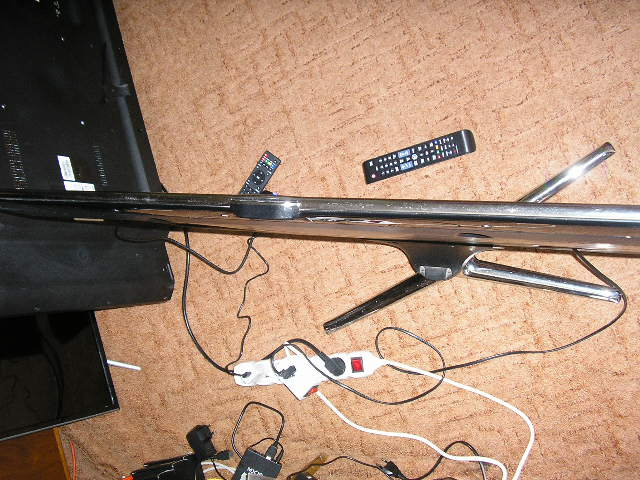 Predam LED televizor - 3