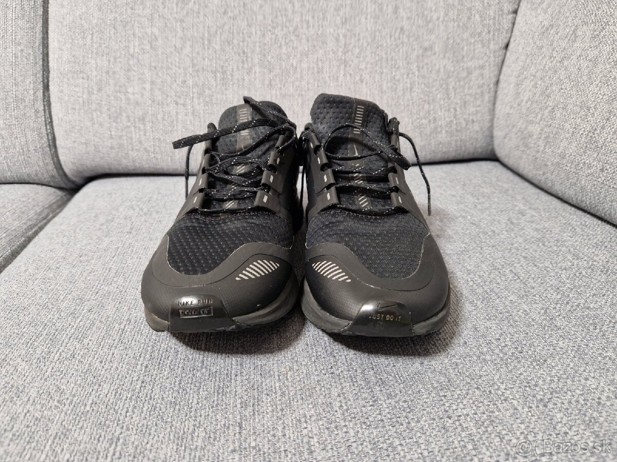 Tenisky Nike č.42,5 - 3