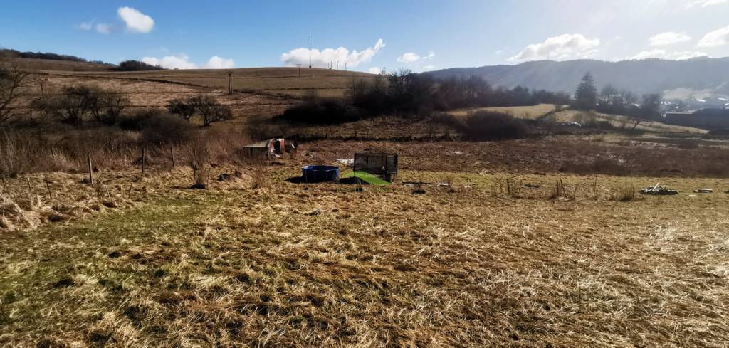 VÝRAZNÁ ZĽAVA.. Slnečný pozemok s veľkou výmerou Brusnica - 3