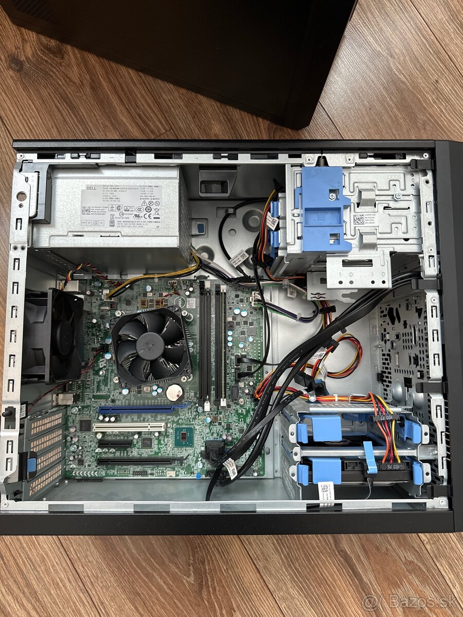 Dell PowerEdge T30 malo používaný - 3