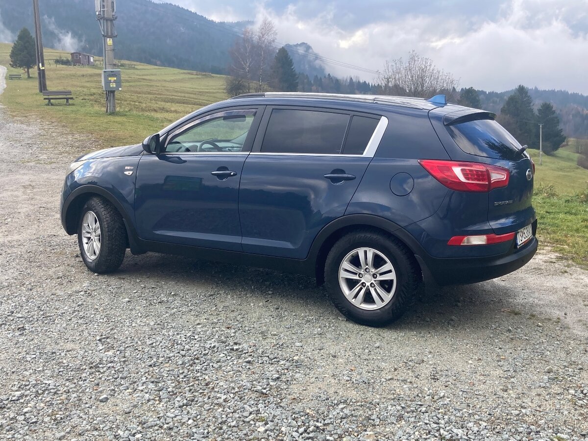 Kia Sportage 1.7 CRdi 85 kW Kúp. v SR 155000 km - 3