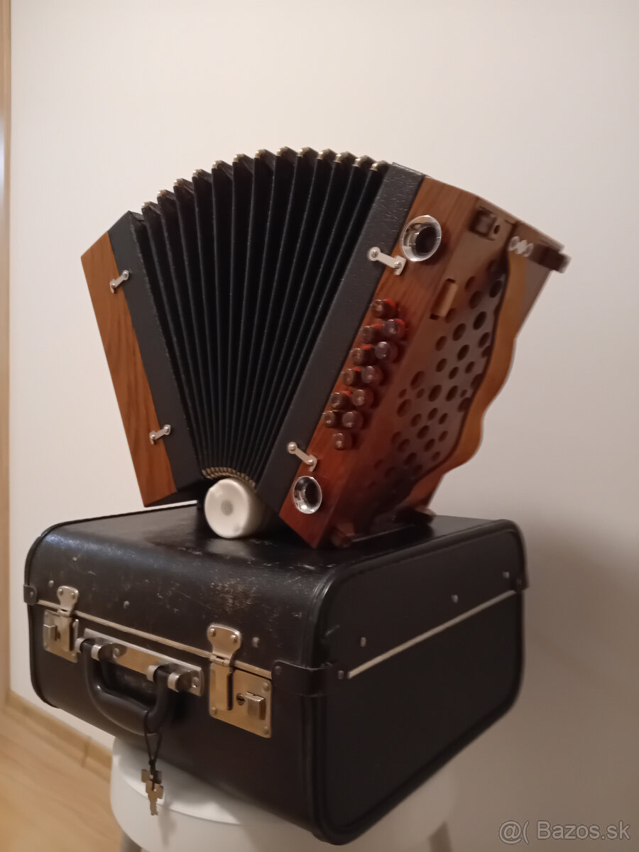 Predám heligónku ADG - 3