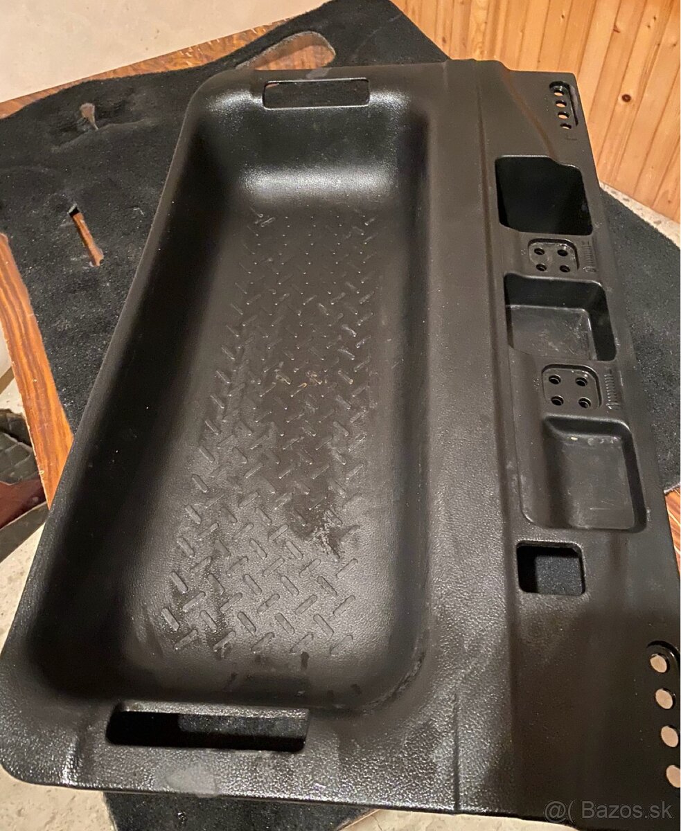 Náhradné dieli wrangler Jk jeep