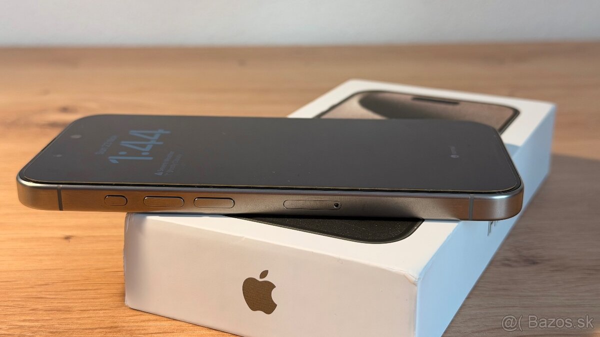 📱 iPhone 15 Pro – 256 GB – Natural Titanium – TOP stav - 3