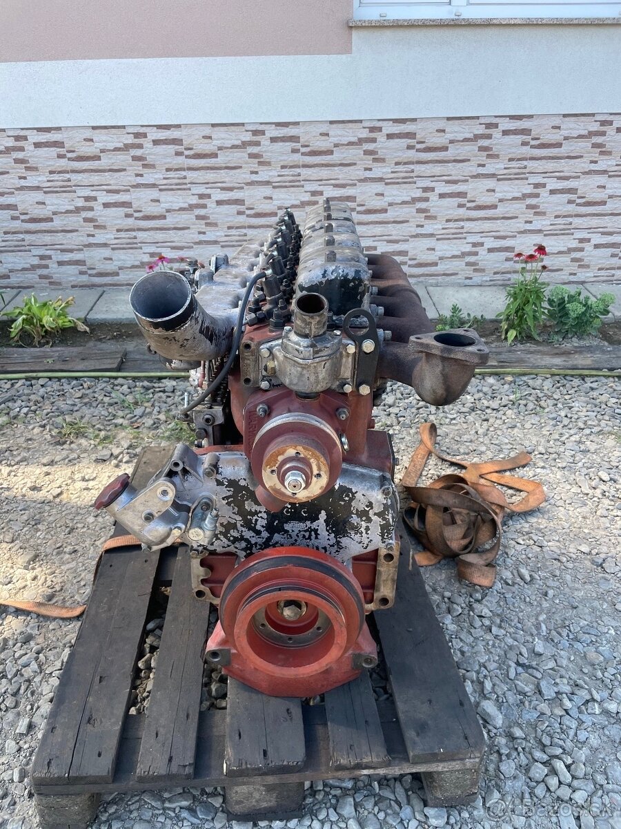 Predám motor Zetor Crystal 120 6v Z 8701.1 LKT 120 UDS - 3