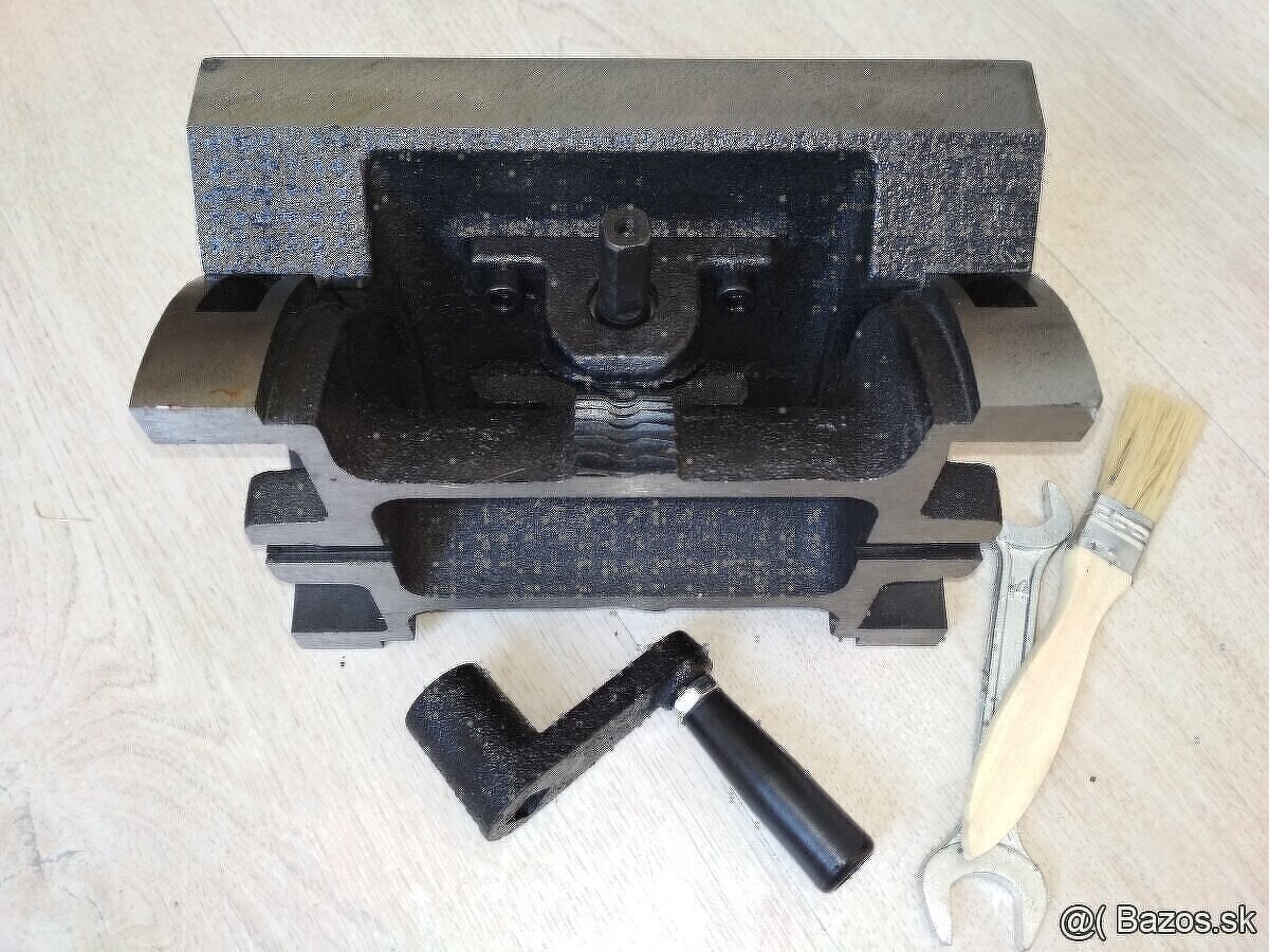 Výklopný stôl 178 x 125 mm - 3