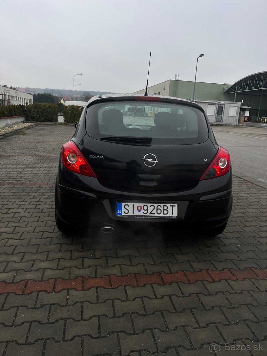 Opel Corsa 1.4 - 3