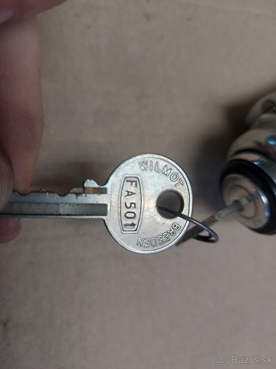 Nový SPÍNAČ so zámkom na 380V - 3