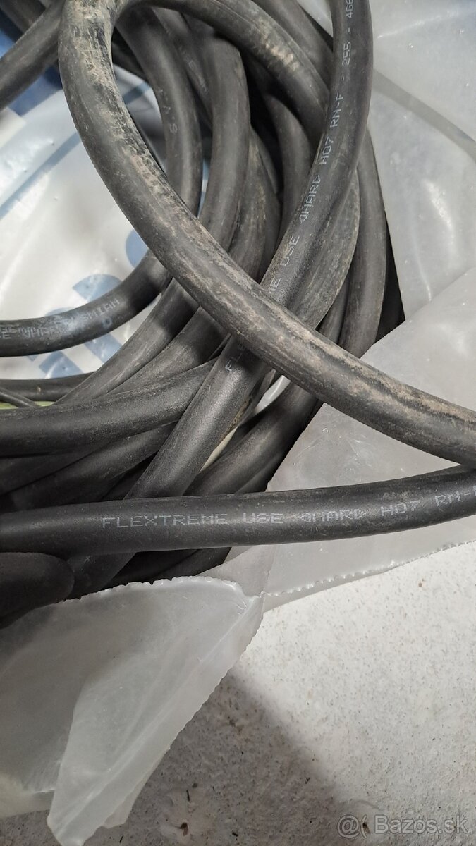Gumovy kabel H07 4x6mm² - 28 m - 3
