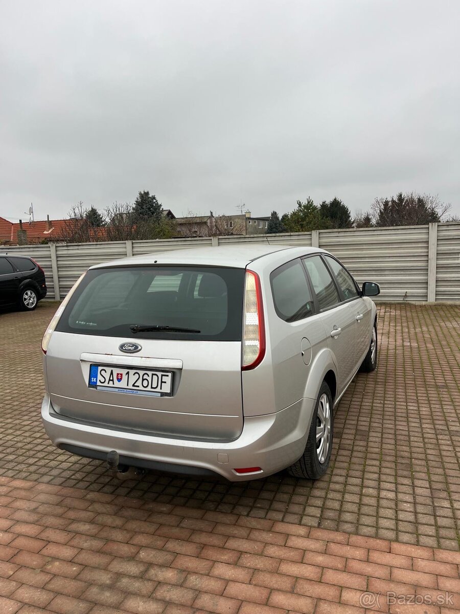 Predám Ford Focus 2.0 TDCI Combi - 3