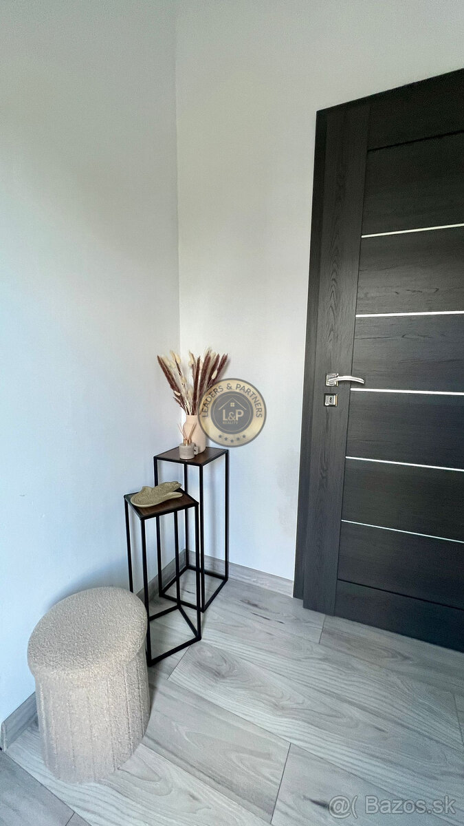 Na predaj - Štýlová novostavba pre komfortné rodinné bývanie - 3