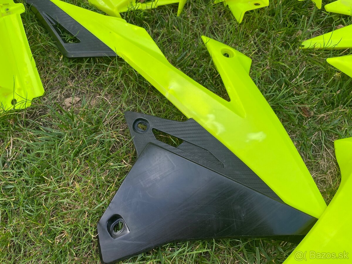 Plasty UFO Suzuki RMZ 250/450 - 3