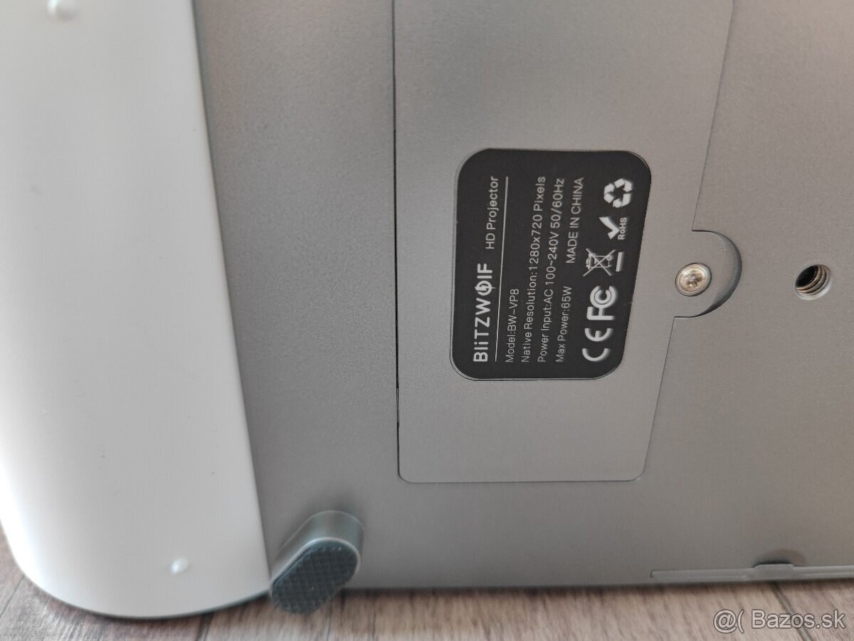 Blitzwolf projektor - 3