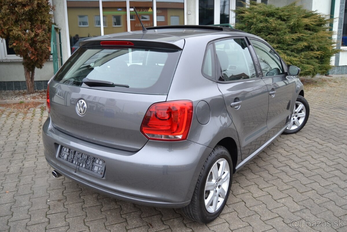 VW POLO 1.2 TSI HIGHLINE, XENÓNY, ŠÍBER, ORIGINÁL 179.123 KM - 3