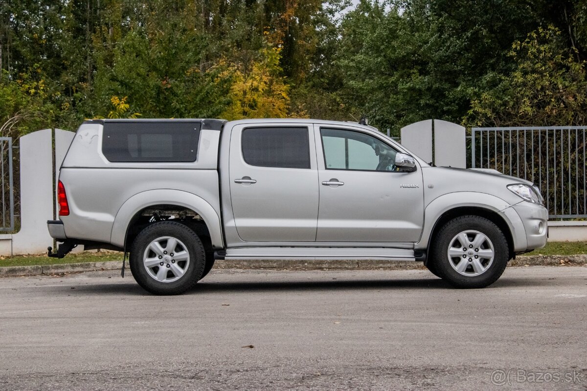 Toyota Hilux DC 3.0 4x4 - 3