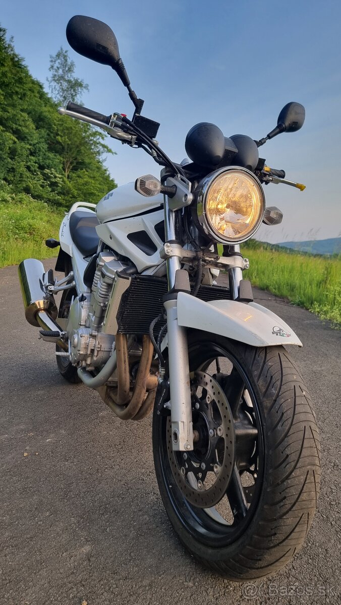 Suzuki Bandit 650 GSF - 3