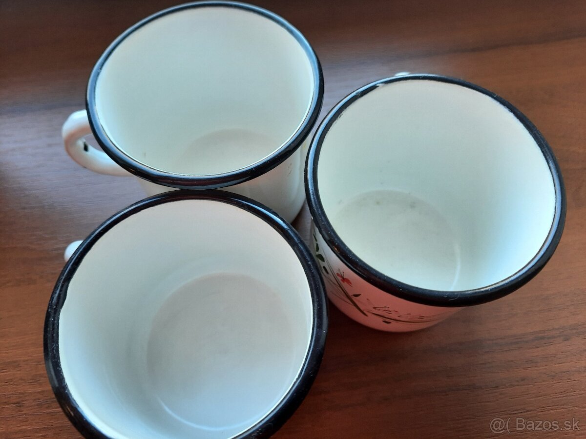 Smaltovane hrnceky. - 3