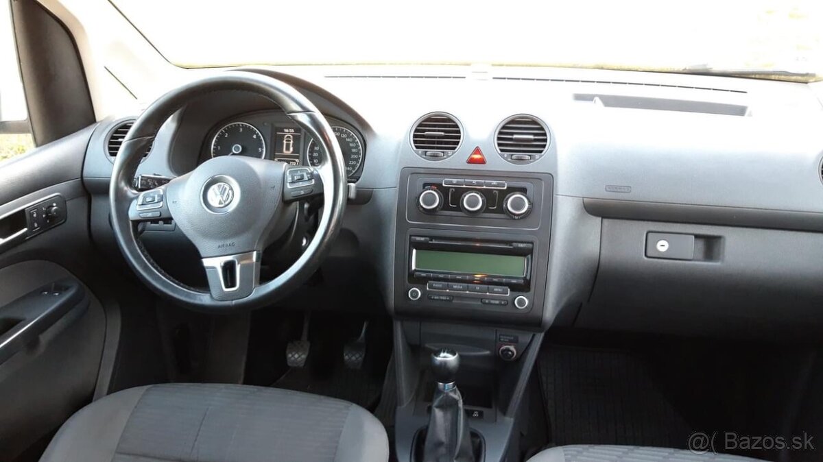 Predám Volkswagen Caddy 2011 1,6 TDI 7 miestne - 3